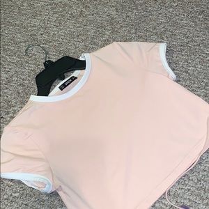 cropped too that ties around your stomach